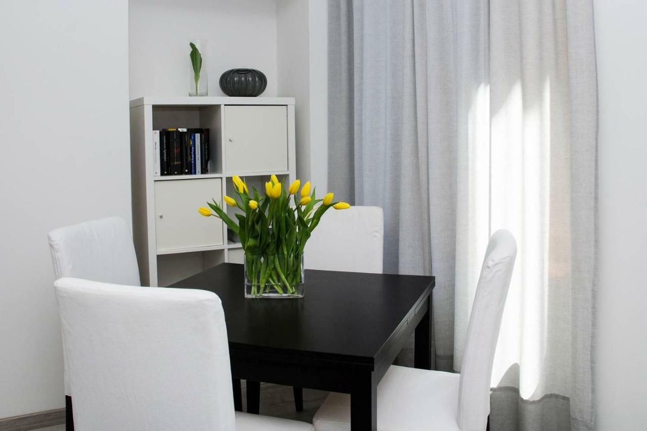 Joivy Cute 1-Bedroom Flat Next To Lake Комо Экстерьер фото